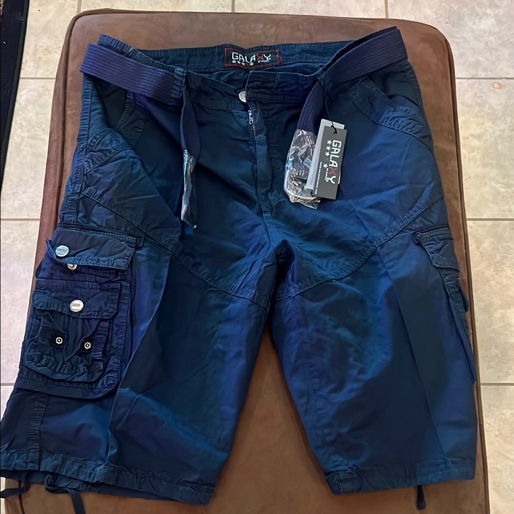 Galaxy By Harvic Men's Navy Cargo Shorts Size 34 New With Tags